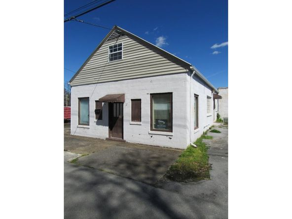 305 Davis St, Greeneville, TN 37743
